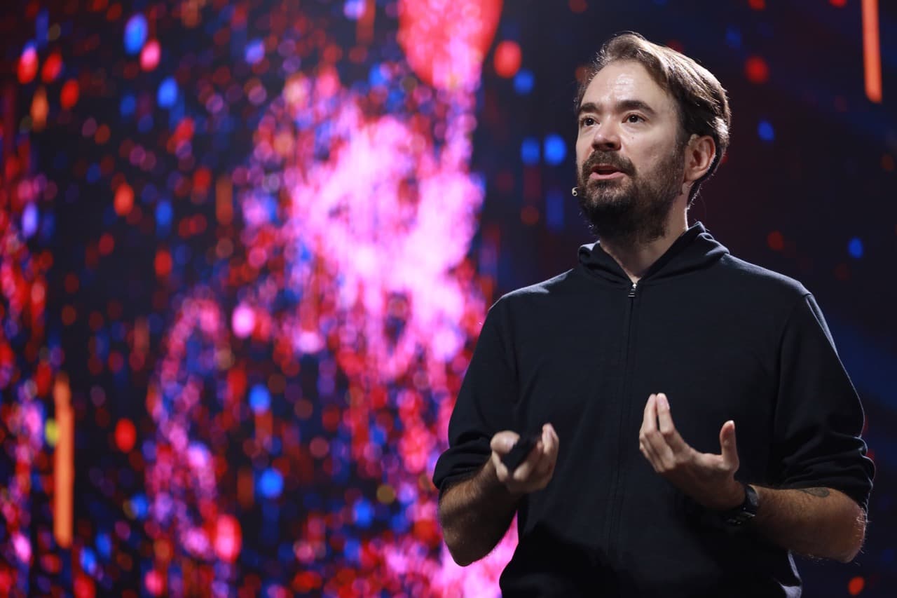 Speaking at EdCrunch in Kazakhstan 2022